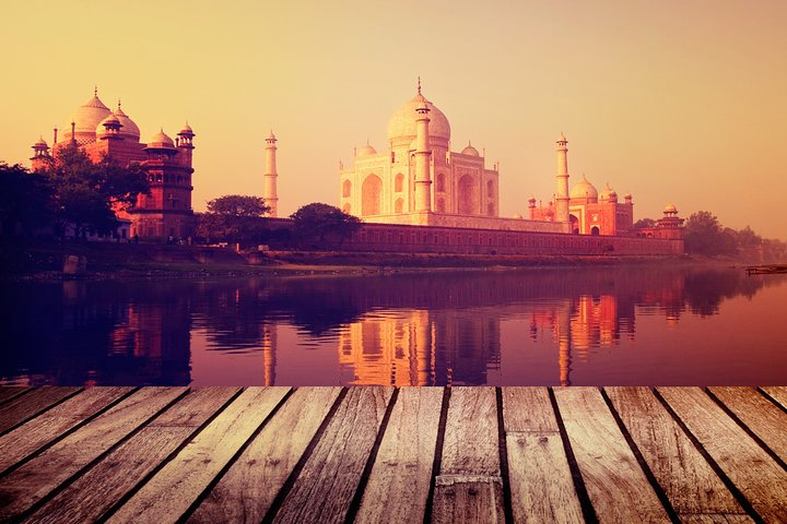 Sunset at Taj Mahal